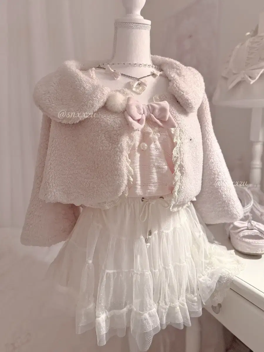 LIZLISA | 리즈리사 Japanese Vintage Hime Gyaru Lolita Y2K